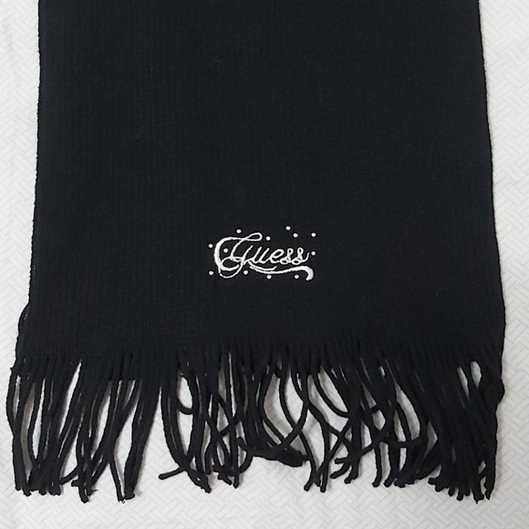 Black Scarf - Picture 2 of 3